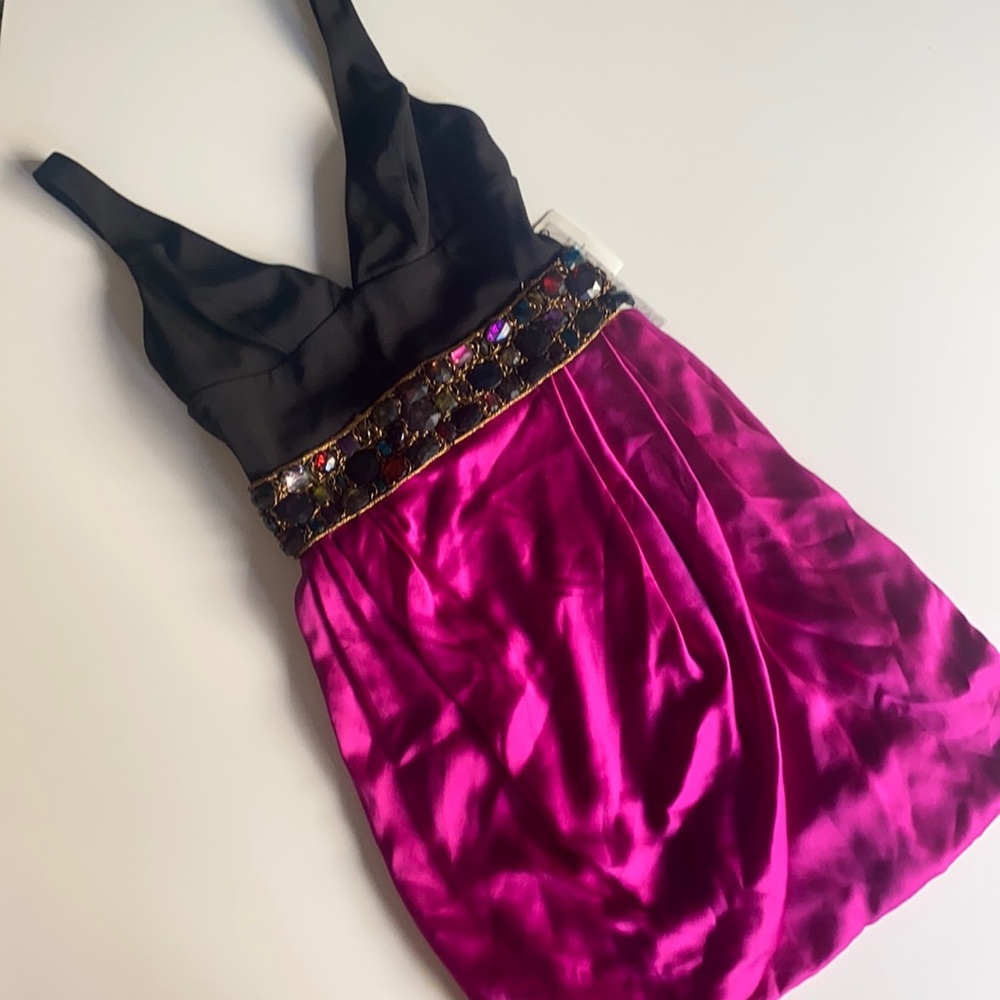 Vibrant jeweled mini dress 👑